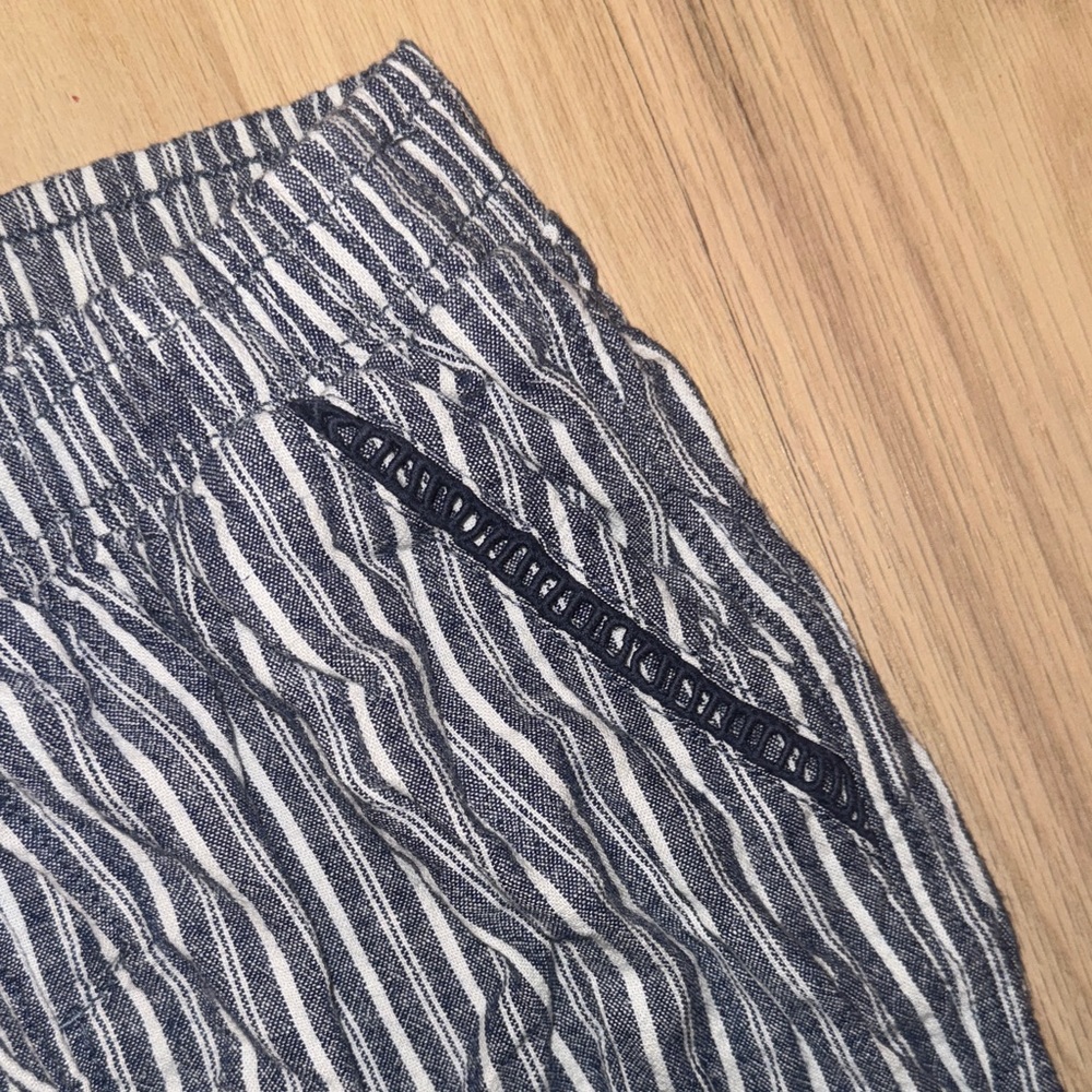Briggs New York Navy and White Striped Pants - Picture 3 of 8